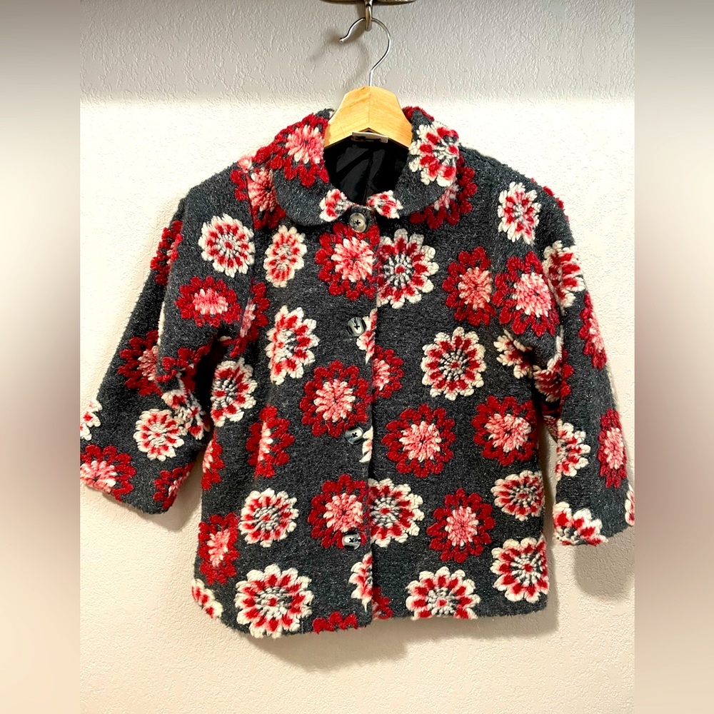 Hanna Anderson Gray and Red Flowers Jacket lined Size 110cm (5T)